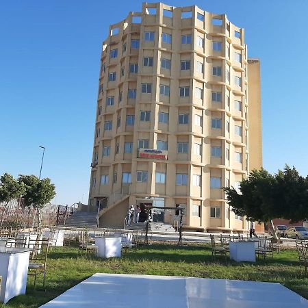 Royal Nj Hotel Borg El Arab Esterno foto
