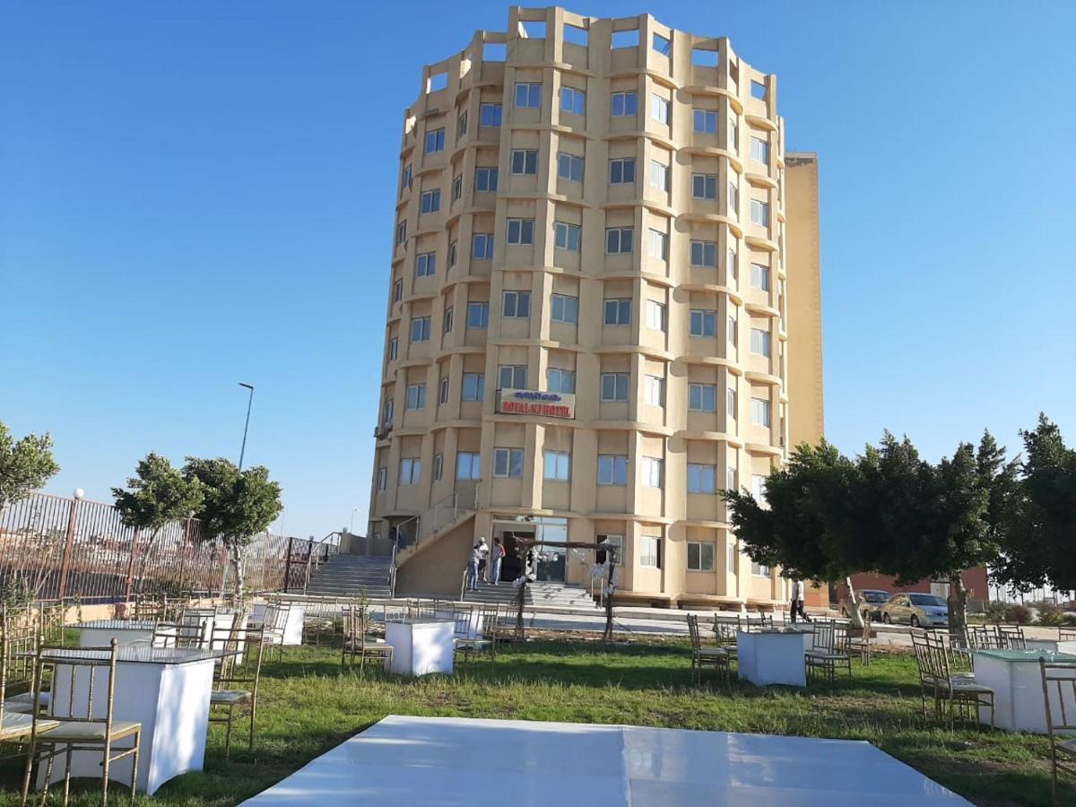 Royal Nj Hotel Borg El Arab Esterno foto